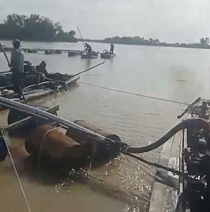 0624e40d-a3ba-4998-99de-4fe99ad24299