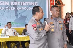 17763565351000569527