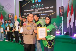 70003749-5b39-4e55-8f3f-0cc76487488f